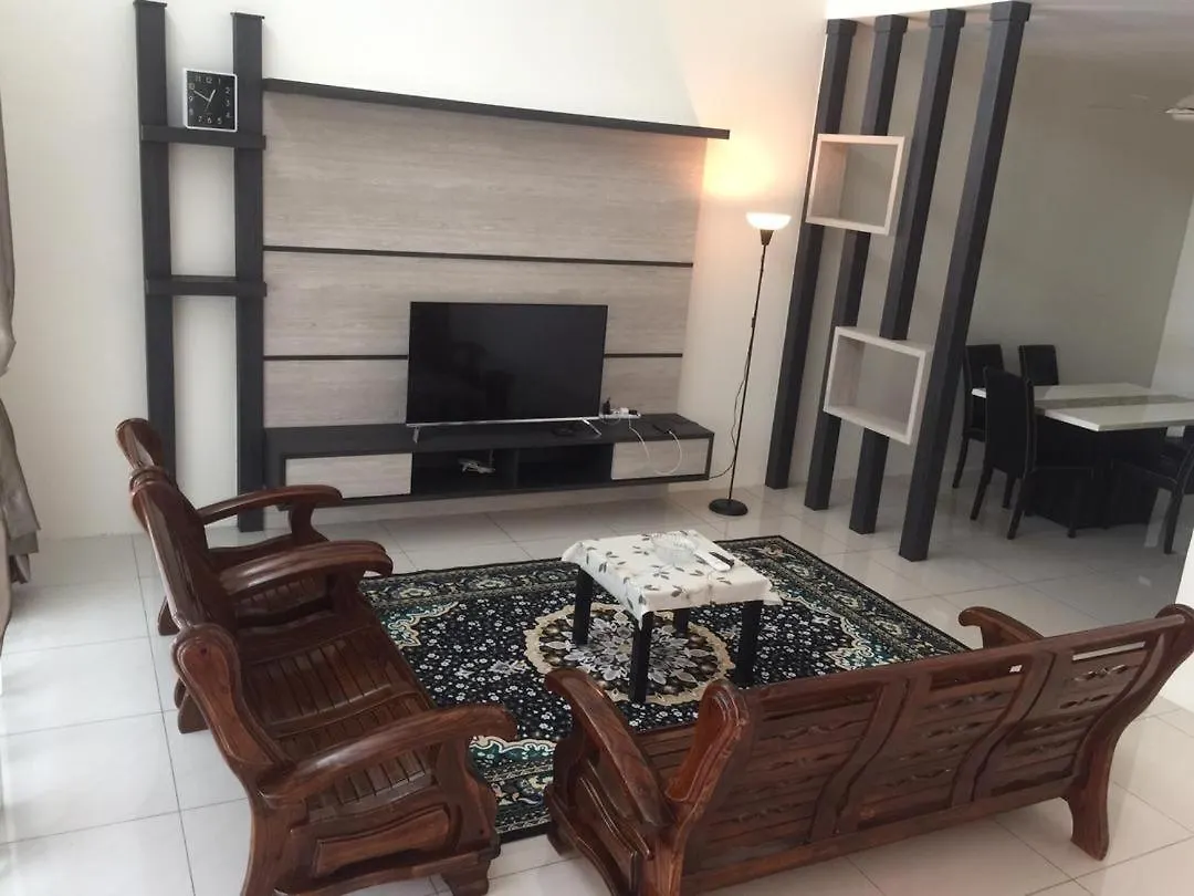 Koolest Homestays Meru Ipoh Holiday home