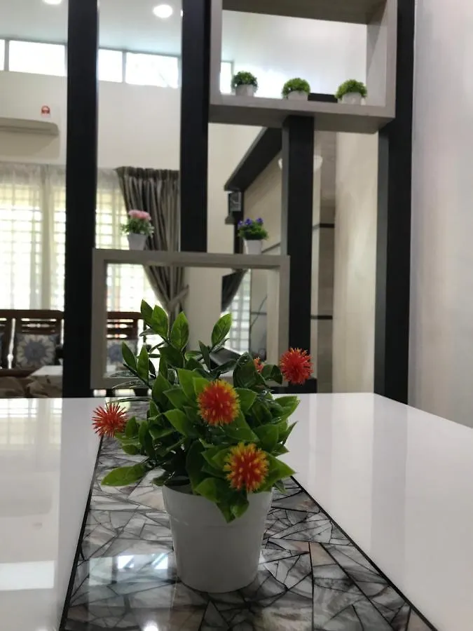 Koolest Homestays Meru Ipoh 0*,