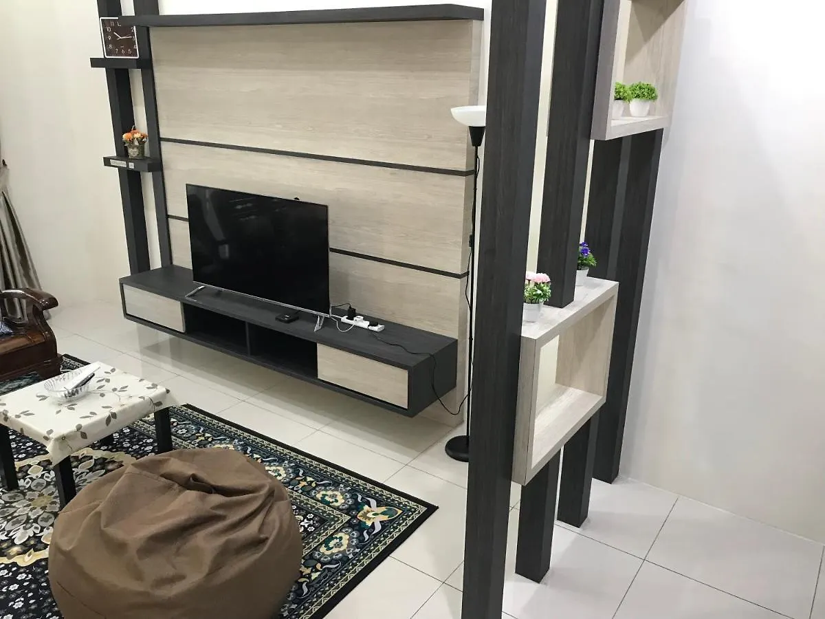 Koolest Homestays Meru Ipoh 0*,  Malaysia